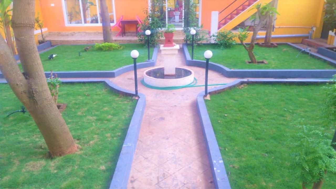 Chan Maison @ Lakshmi Gardens Пондичери Екстериор снимка
